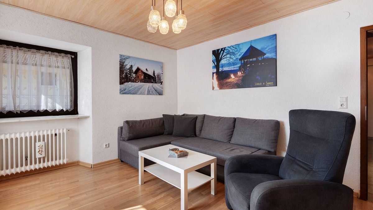 Wehr Apartment | Apartment 'Alte Poststation' with Shared Terrace and Wi-Fi