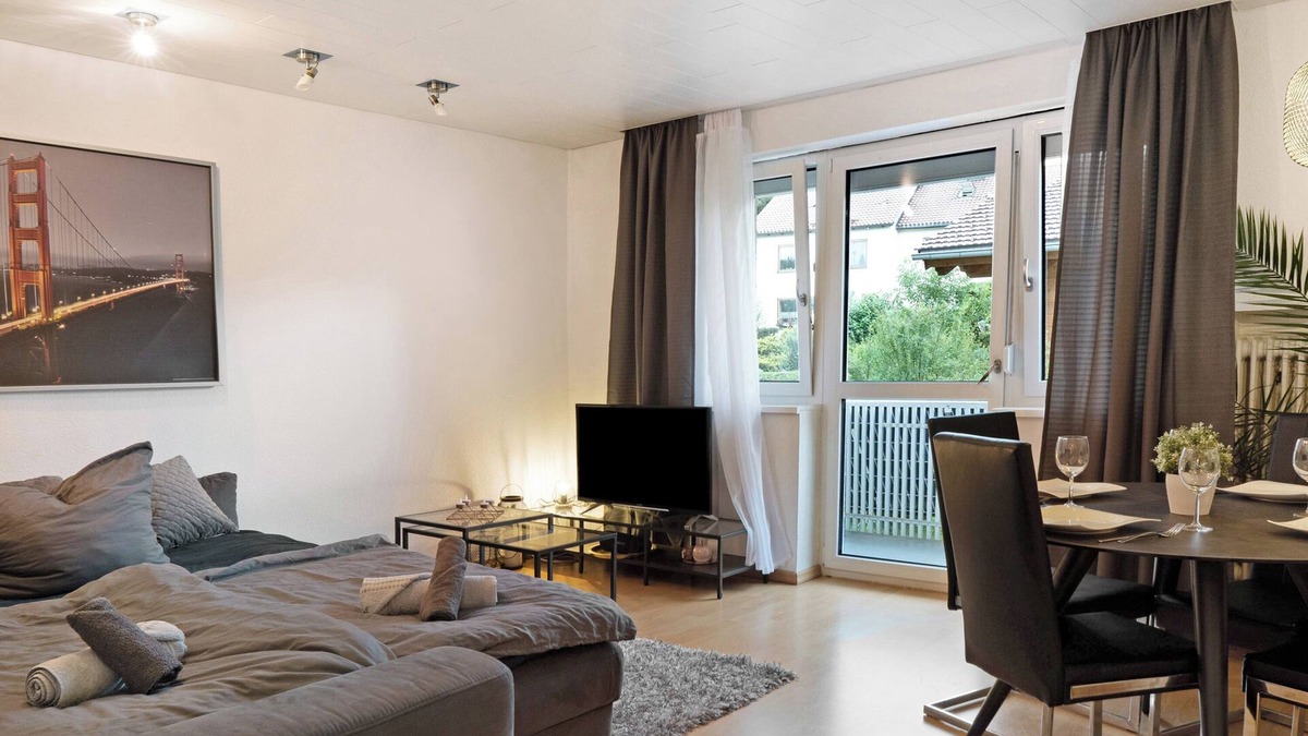 Kempten Apartment | Apartment 'Amselnest' with Private Terrace, Private Garden