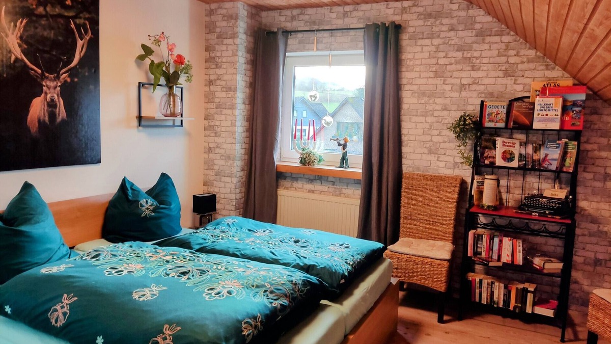 Olsberg Apartment | Apartment 'An Der Bieke' with Shared Terrace, Shared Garden and Wi-Fi