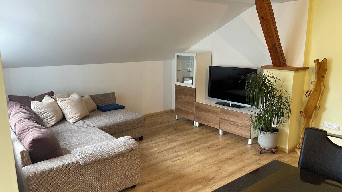 Hutzdorf Apartment | Apartment 'Antoniusblick' with Private Terrace and Wi-Fi