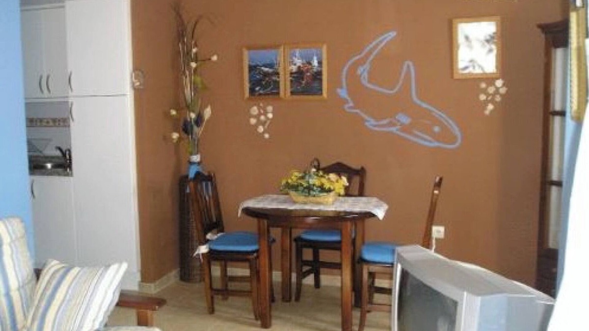 Carabano Apartment | Apartment 'Apartamento 2' with Shared Terrace, Shared Garden and Wi-Fi