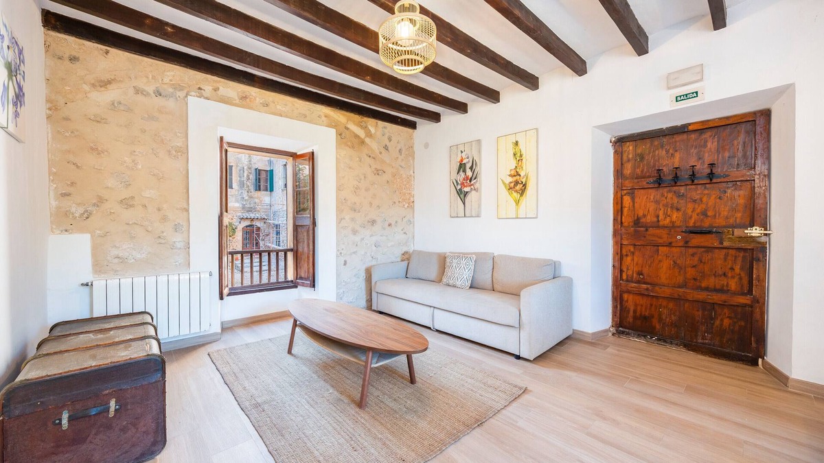 Puigpunyent Apartment | Apartment 'Apartamento' with Mountain View, Shared Pool and Wi-Fi