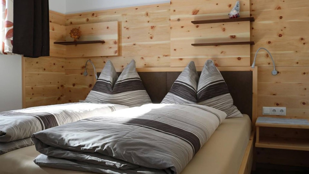 Vorderstoder Apartment | Apartment/apartment, "die LACKIEREREI" - at the carpenter's