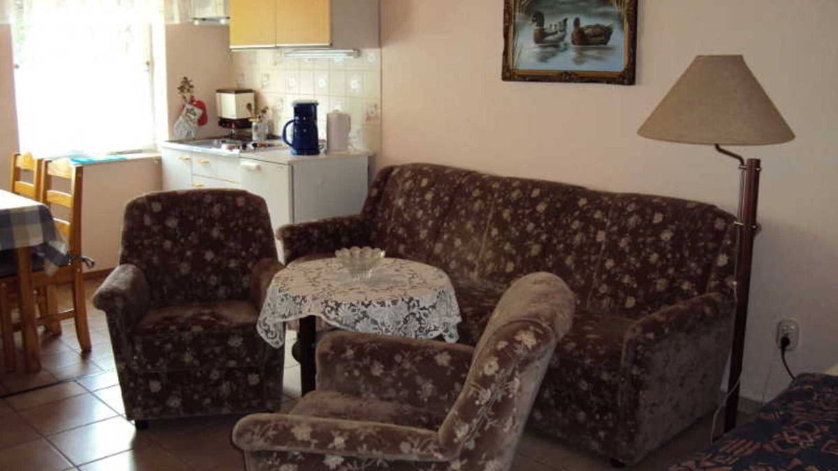 Mecklenburgische Kleinseenplatte Apartment | Apartment - Apartment (separately on the property)