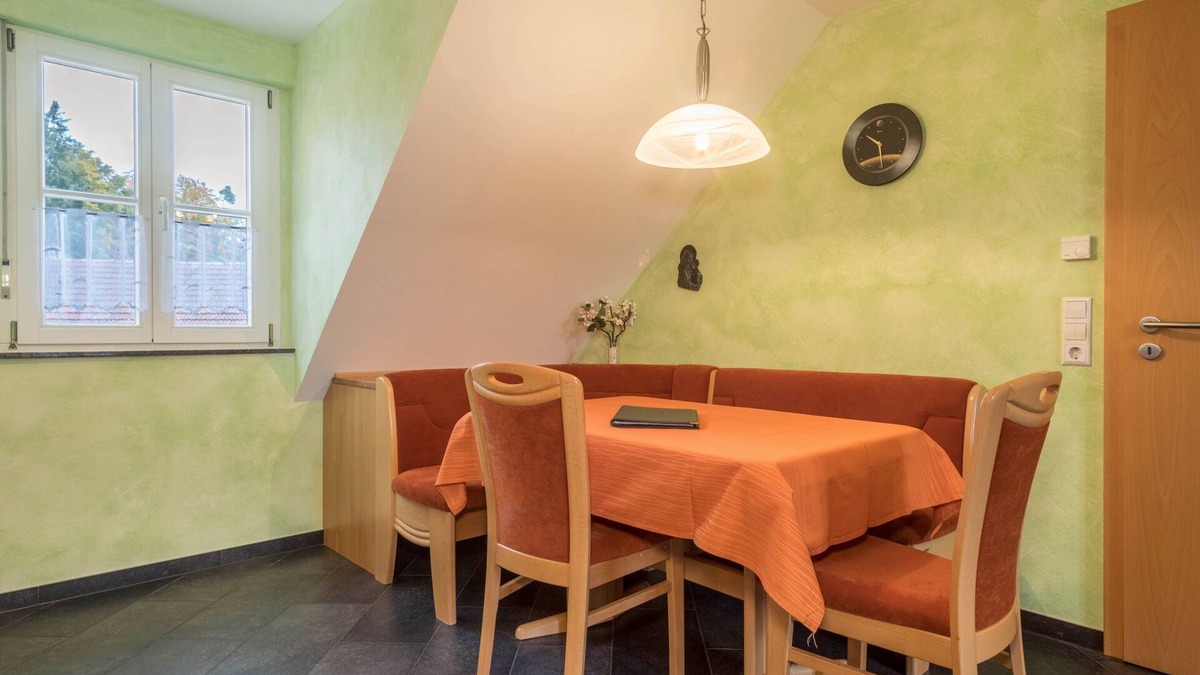 Tettnang Apartment | Apartment “Apfelblüte” on Farm close to Lake Constance with Terrace & Pool
