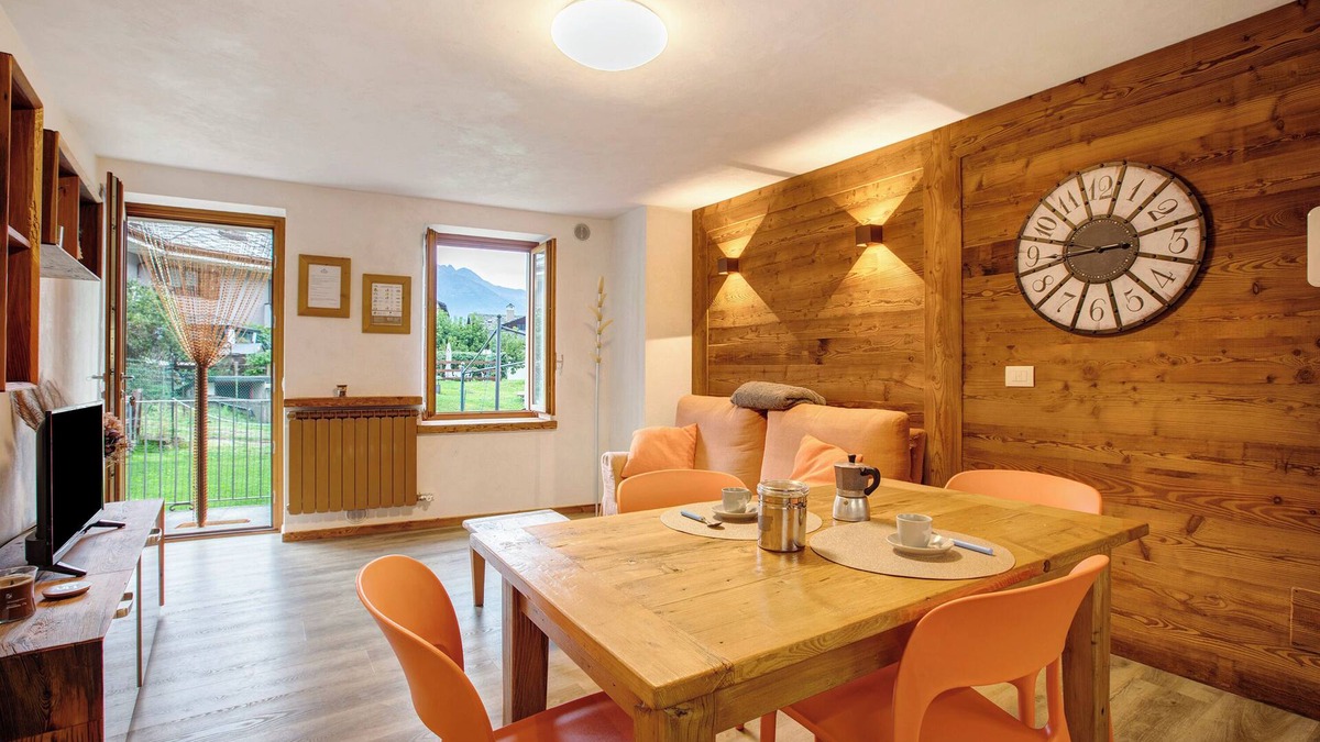 Saint Maurice Apartment | Apartment 'Appartamento 2' with Mountain View, Private Garden and Wi-Fi