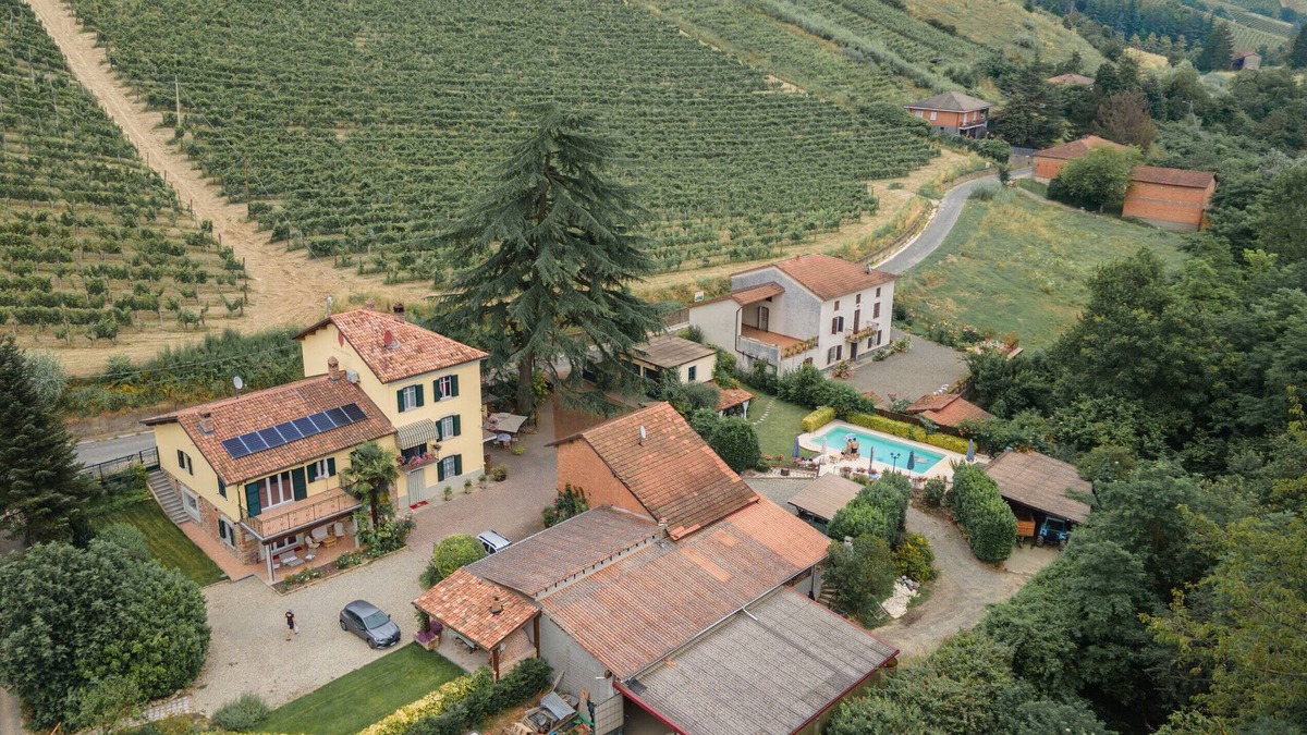 Strevi Apartment | Apartment 'Appartamento - Azienda Oddone Prati' with Private Pool, Shared Garden and Wi-Fi