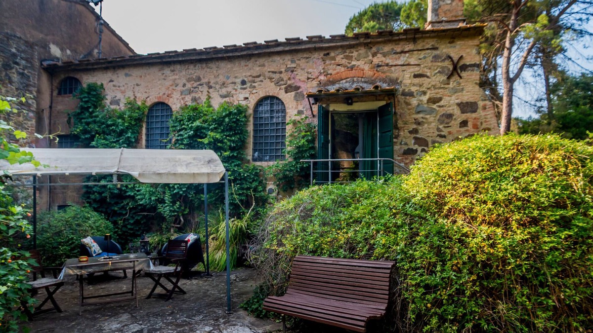 Grosseto Apartment | Apartment 'Appartamento Folletto' with Shared Pool, Private Terrace and Wi-Fi