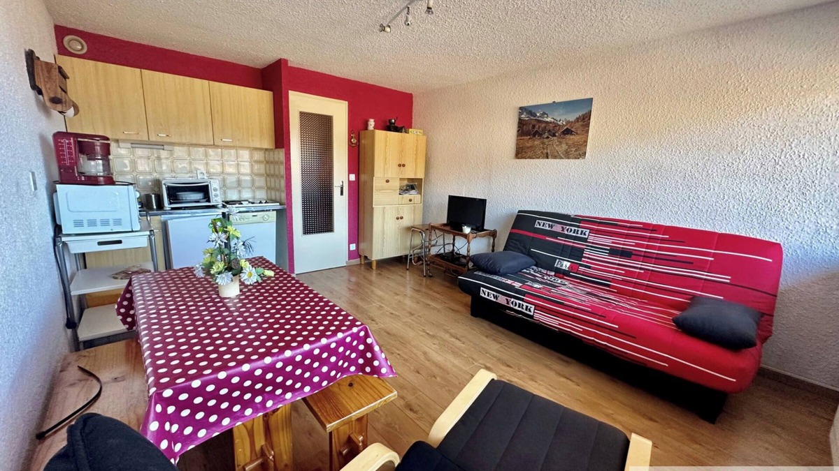 Habere-Poche Apartment | Apartment 'Appartement Sous Berthet - 4 Pers' with Mountain View, Balcony and Wi-Fi