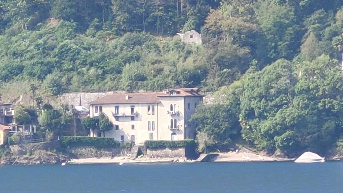 Cannobio Apartment | Apartment at Molinett, the old mill, whose millstones are still on the beach