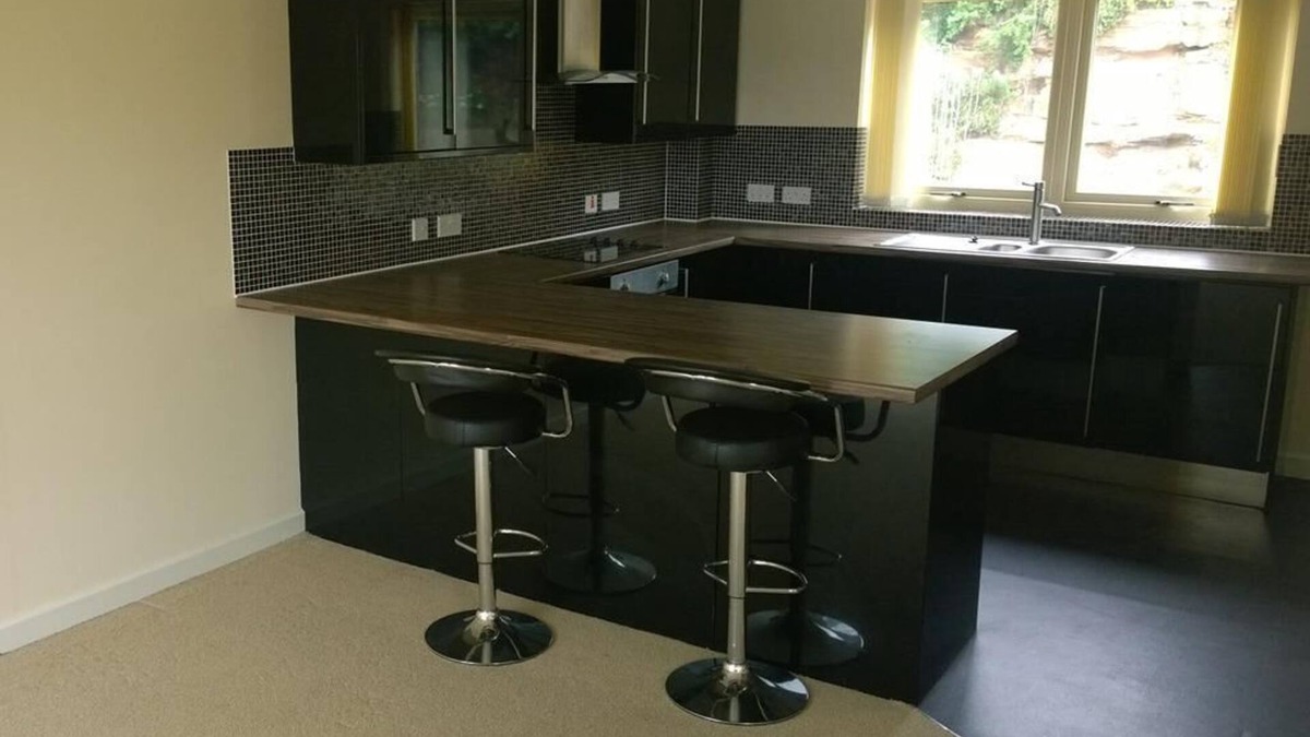 Sheffield Apartment | Apartment at Your Travel Stop Craggside