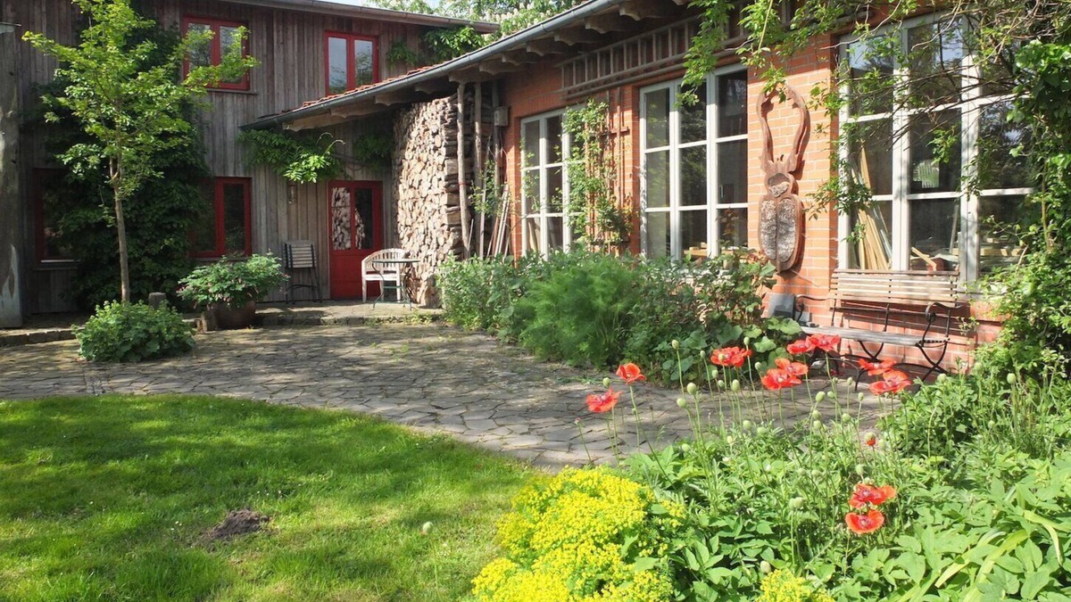 Horst Apartment | Apartment 'Atelierwohnung Hof Kranichmoor' with Private Terrace, Shared Garden and Wi-Fi