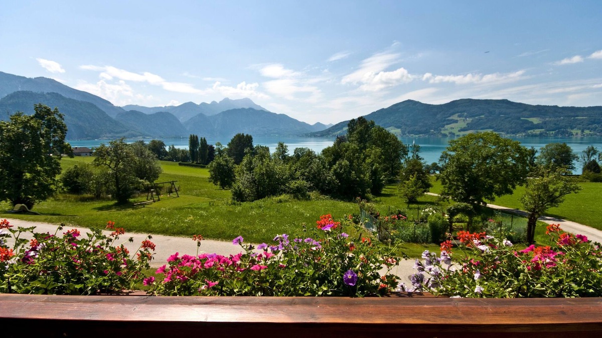 Steinbach am Attersee Apartment | Apartment Attersee - Haslbauer - family Resch