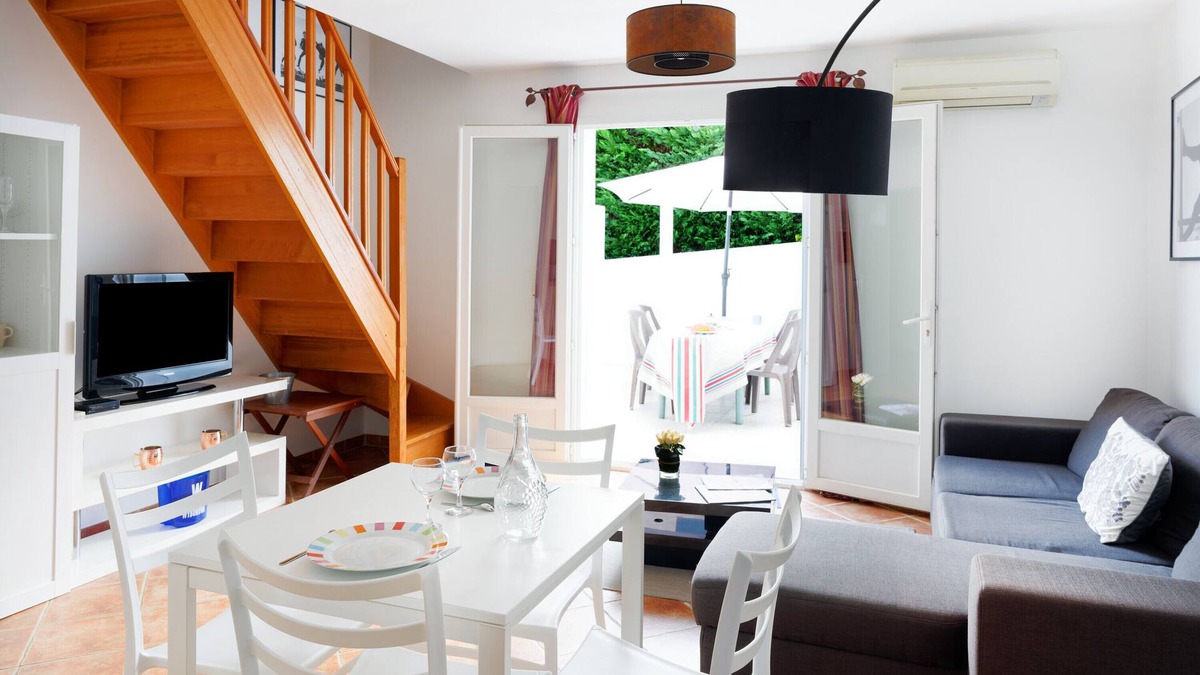 Ahetze Apartment | Apartment Au Pays Basque rated 2 stars 4 km from the beach with Terrace & Wi-Fi