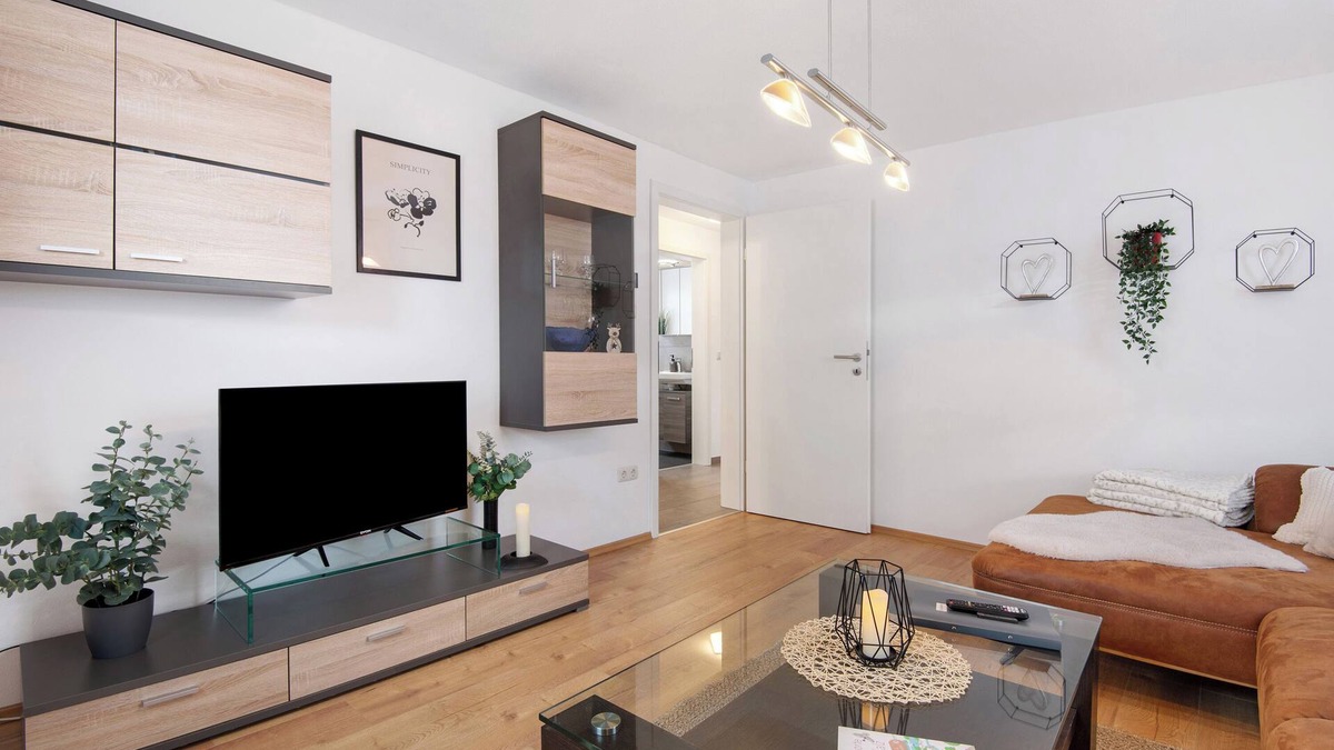 Schwandorf Apartment | Apartment 'Aufm Weinberg 1' with Wi-Fi