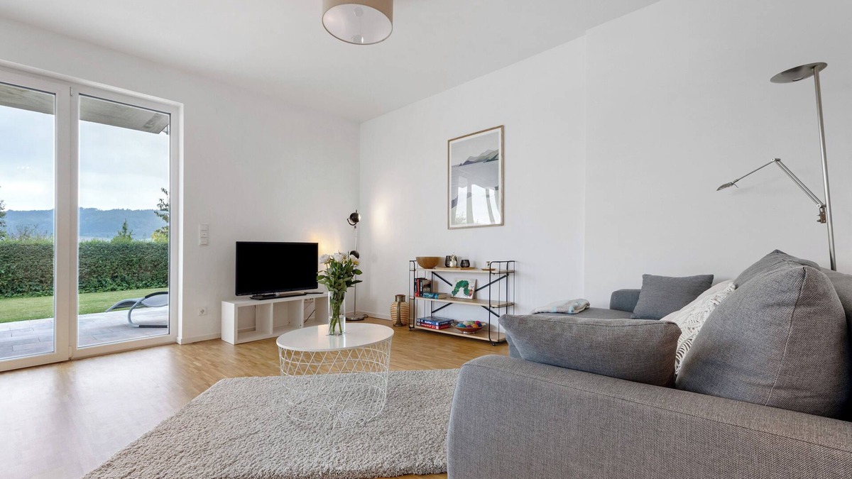 Bad Essen Apartment | Apartment 'Auszeit am Wiehengebirge' with Mountain View, Private Terrace and Wi-Fi