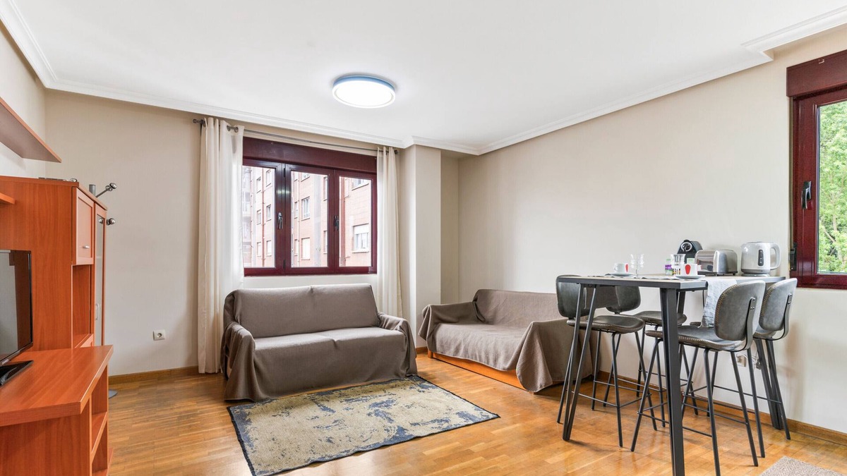 La Corredoria y Ventanielles Apartment | Apartment 'Avenida Del Mar' with Wi-Fi