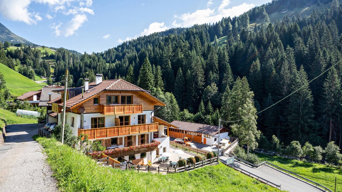 Proves Apartment | Apartment 'Bachwiesl Hof Ocker' with Mountain View, Shared Terrace and Wi-Fi