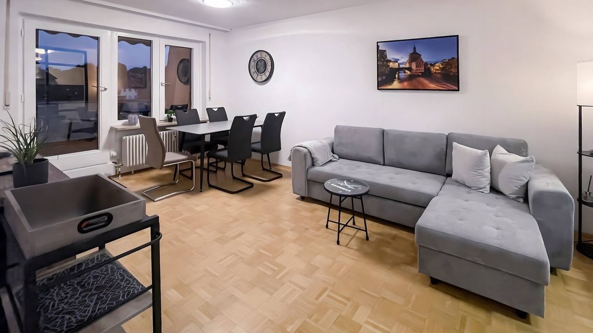 Bamberg Apartment | Apartment 'Bamberg Burgblick' with Balcony and Wi-Fi