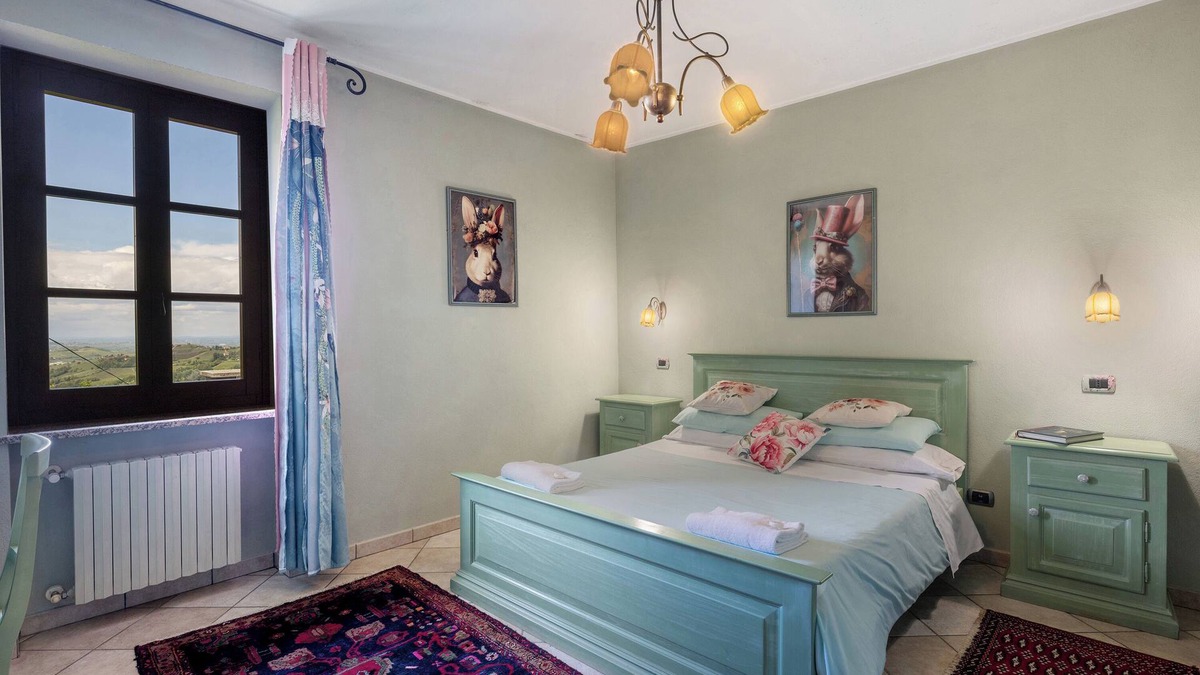 Mango Apartment | Apartment 'Barbera' with Shared Terrace, Shared Garden and Wi-Fi