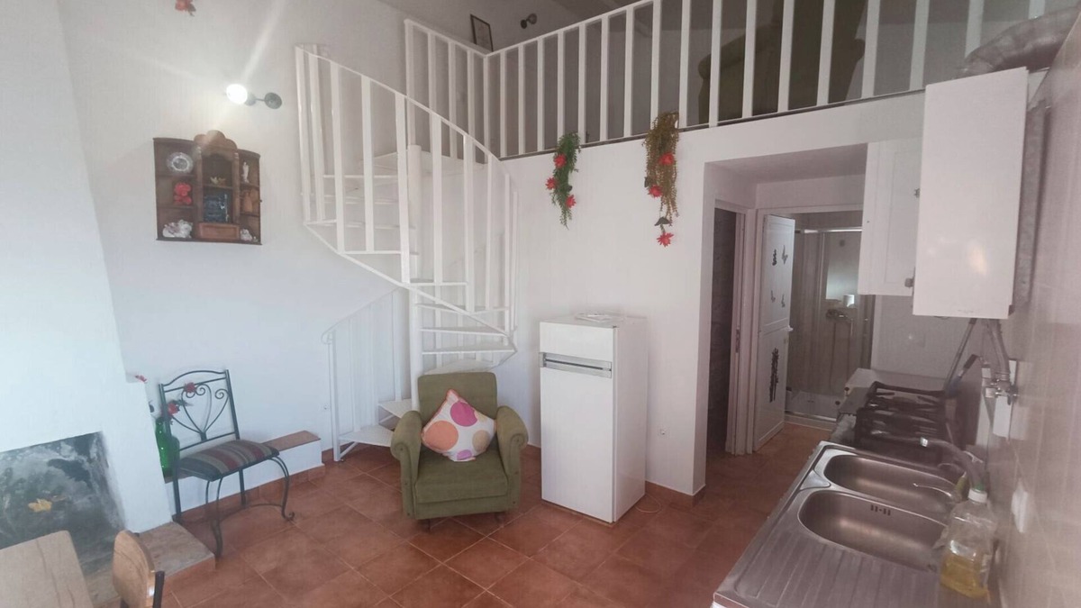 Idanha-a-Nova Apartment | Apartment 'Barnhouse' with Shared Garden and Air Conditioning