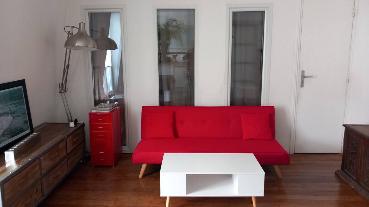 Batignolles Apartment | Apartment 'Batignolles For 2 People' with Wi-Fi and Air Conditioning