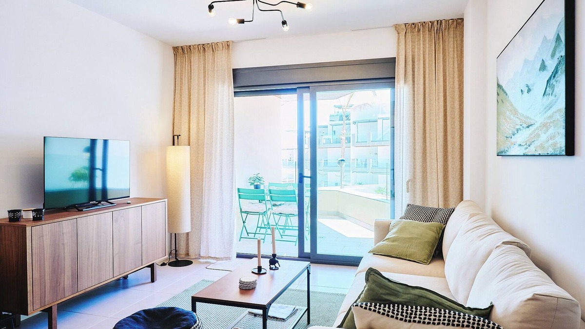 Los Llanos Apartment | Apartment 'Bc01 El Sueño Marinsa Beach 2' with Sea View, Wi-Fi and Air Conditioning