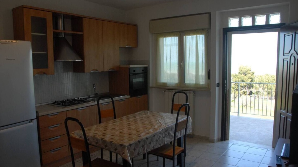 Petacciato Apartment | Apartment Beach View with Terrace