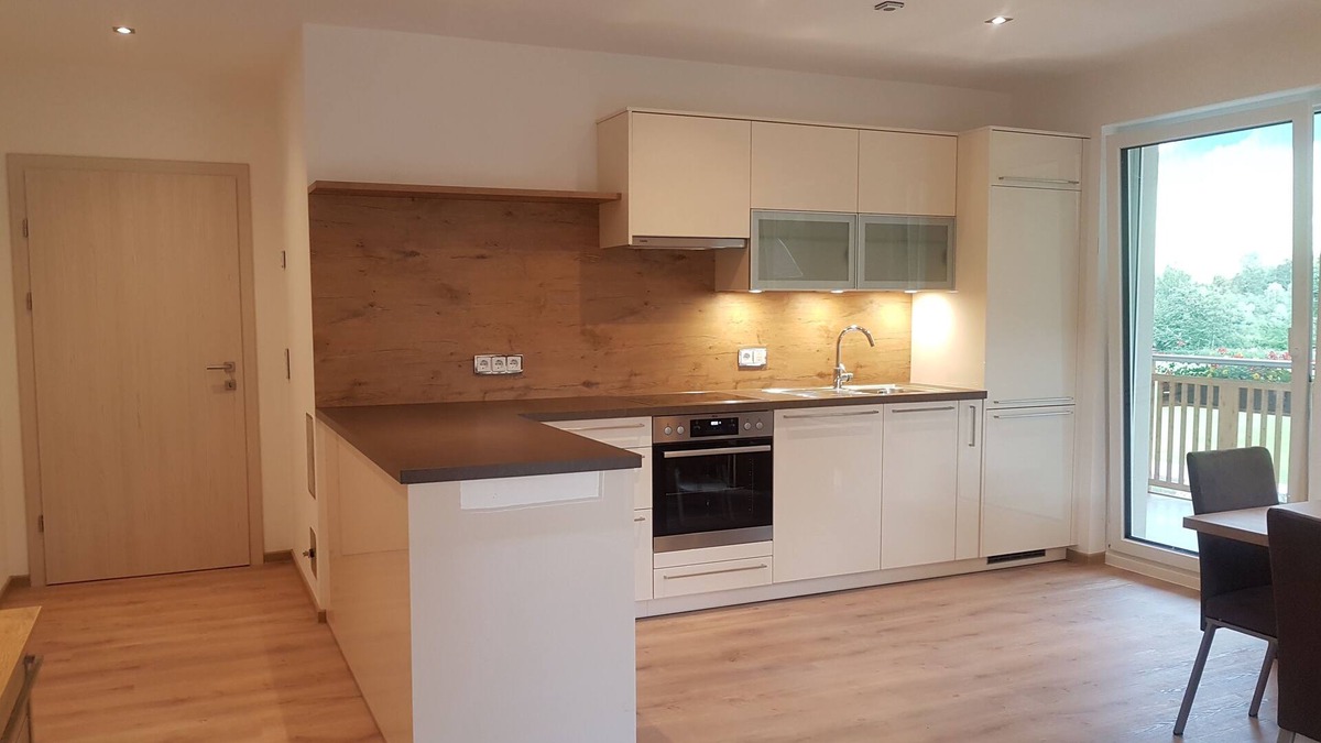 Sillian Apartment | Apartment-Bergblick 80 m2 for up to 6 people