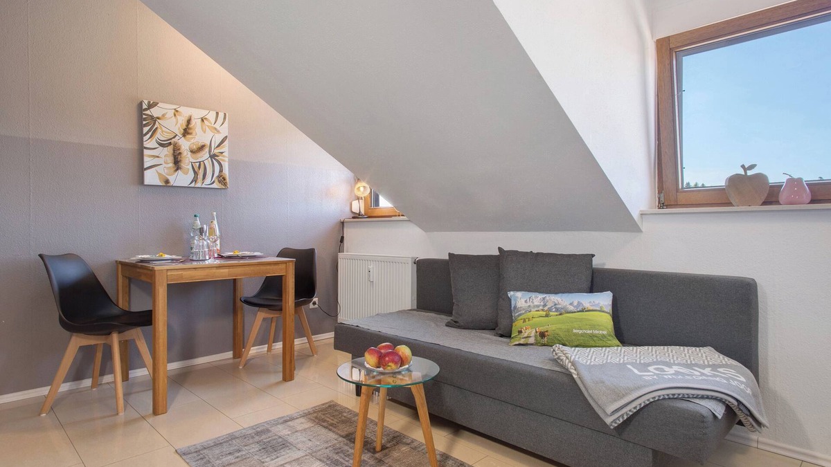 Waggershausen Apartment | Apartment 'Bergchalet Mirabell - Fewo Auszeit' with Mountain View at the lake constance