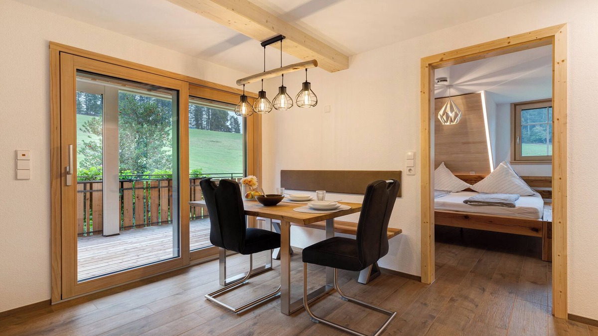 Wolfach - Saint Roman Apartment | Apartment 'Bergluft' with Mountain View, Shared Garden and Wi-Fi