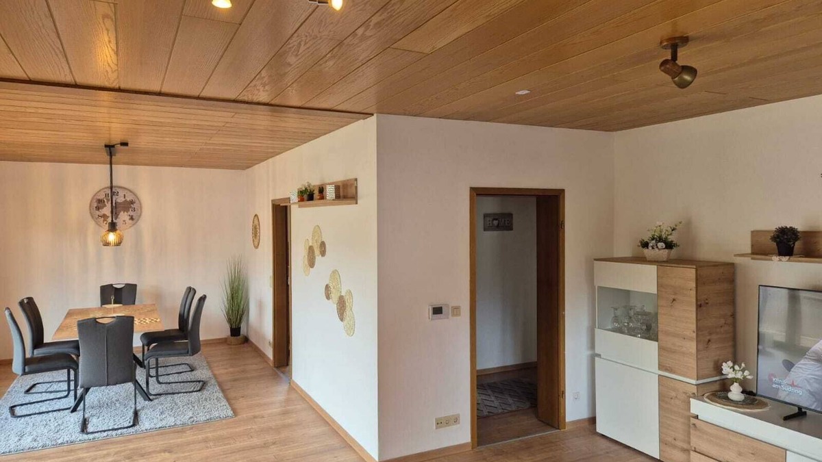 Herbitzheim Apartment | Apartment 'Bettyś Home' with Balcony and Wi-Fi