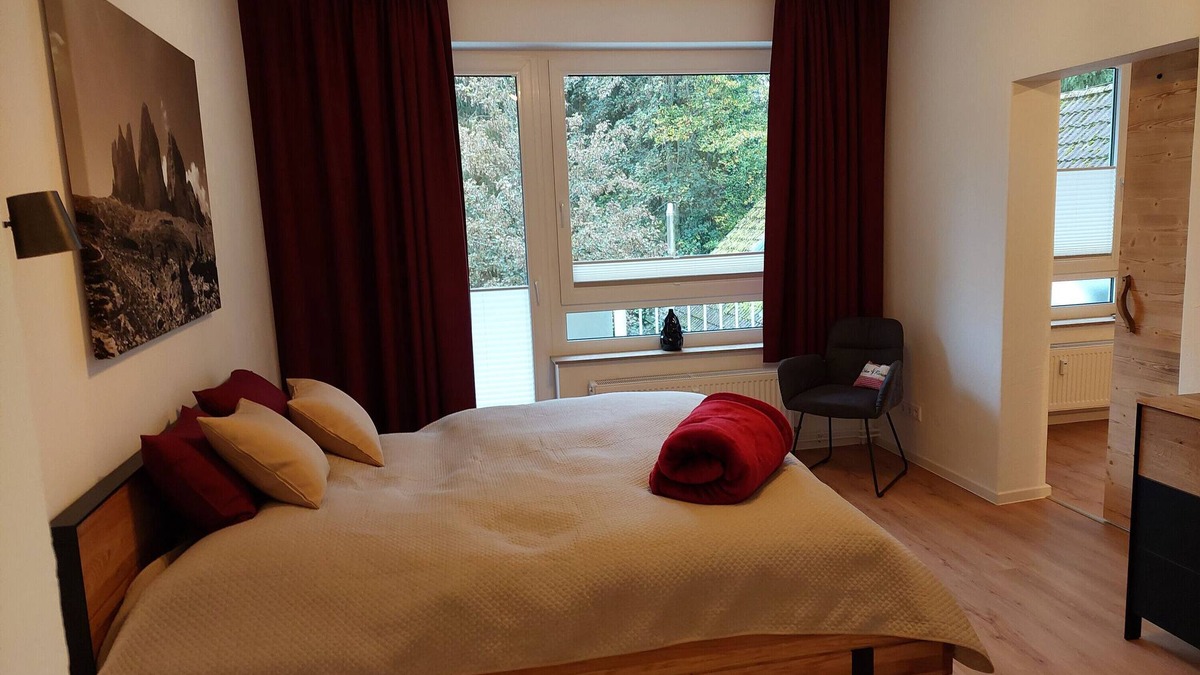 Bockswiese Apartment | Apartment 'Bocksberg-Lodge' with Balcony and Wi-Fi