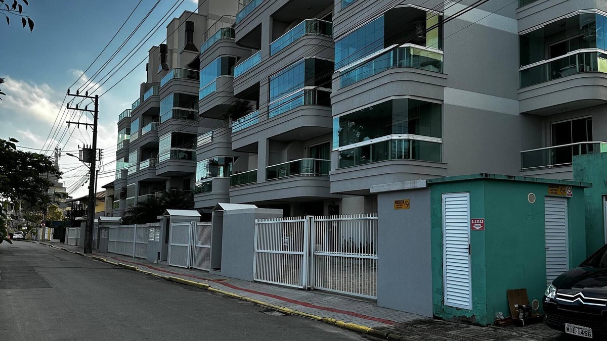 Bombas Apartment | Apartment Bombas Beach - Bombinhas SC - 1 suite; 1- bedroom with 2 bunk beds