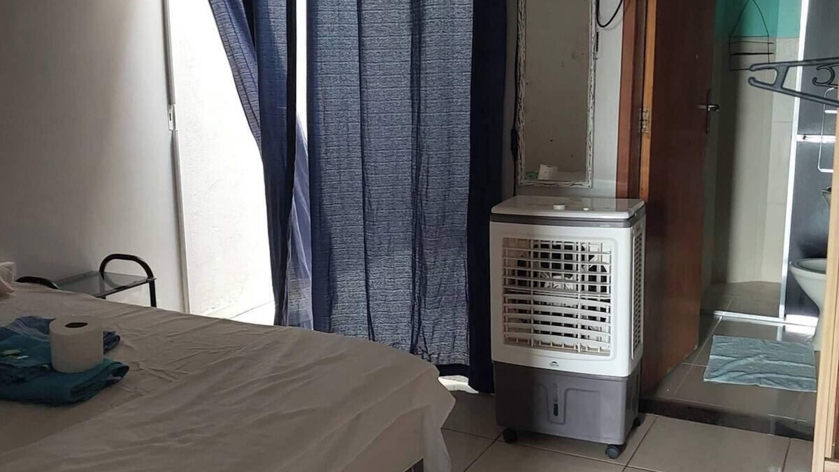 Maringa Apartment | Apartment 01 Manu space double bed/auxiliary single bed