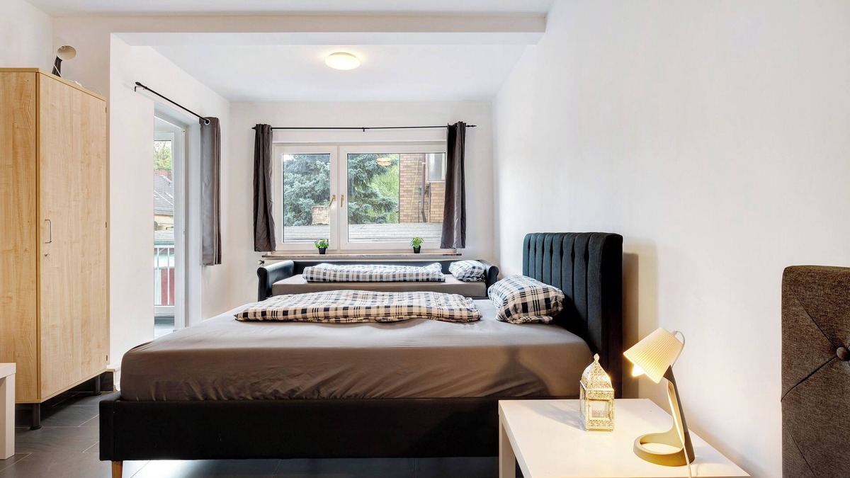 Westend Apartment | Apartment 'Bremen 3' with Balcony and Wi-Fi