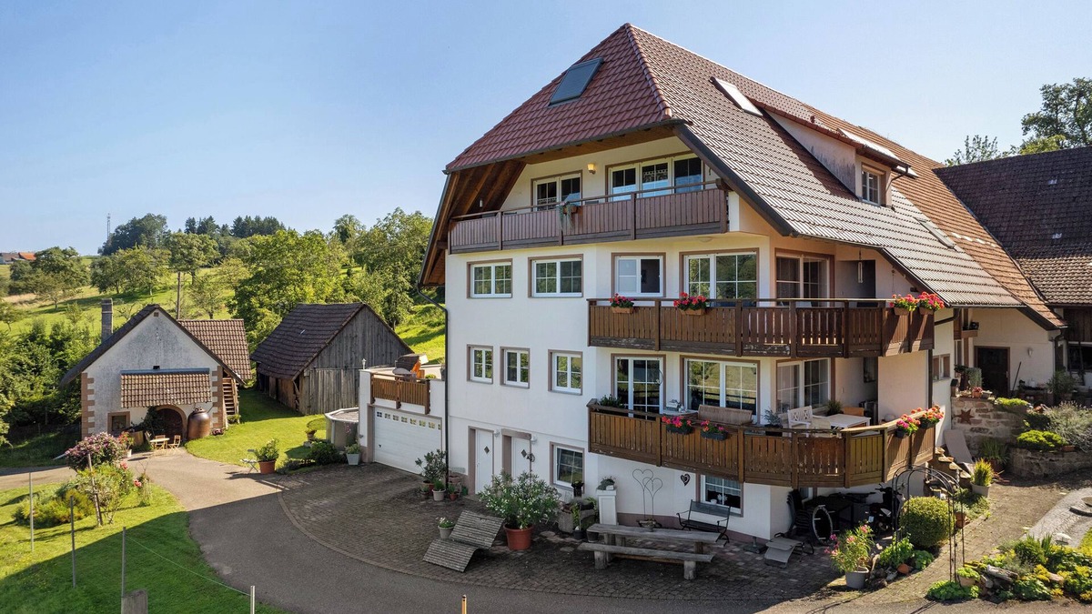 Freiamt Apartment | Apartment 'Budererhof' with Mountain View, Shared Terrace and Wi-Fi
