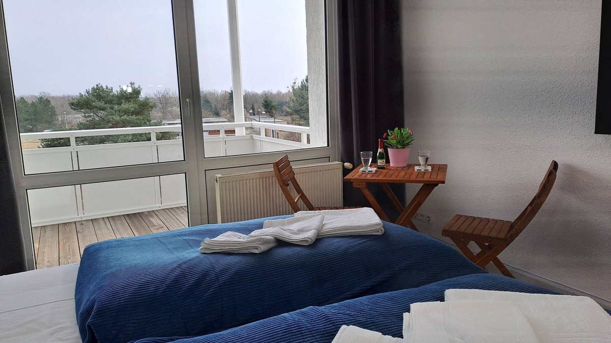 Muldestausee Apartment | Apartment 'Burgk59, 3 Br, 6 Beds, Tv' with Balcony and Wi-Fi