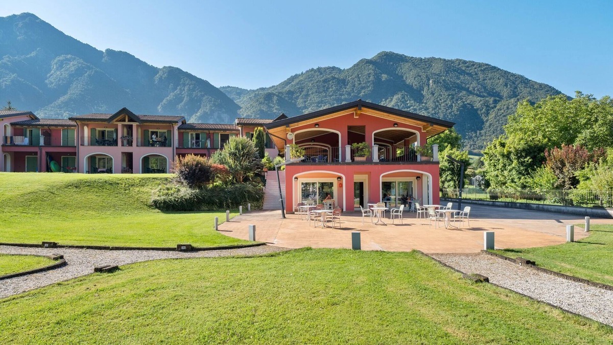 Crone Apartment | Apartment by Lake Idro with Mountain Views