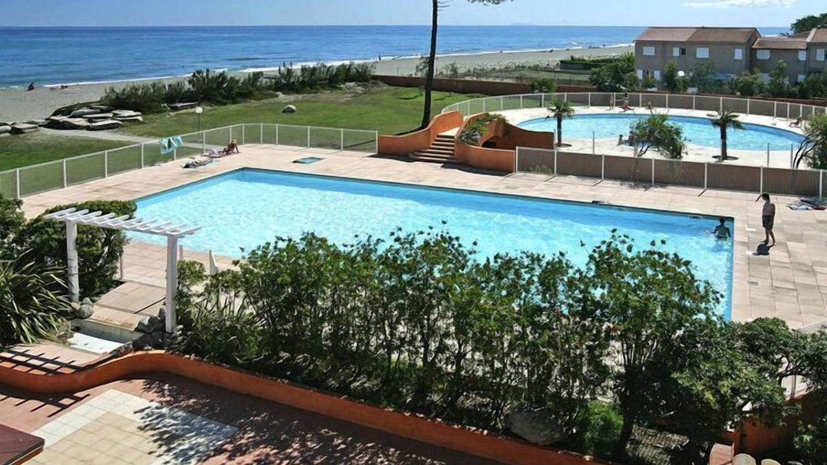 Pineto Apartment | Apartment by Lido Beach & Biguglia Lagoon
