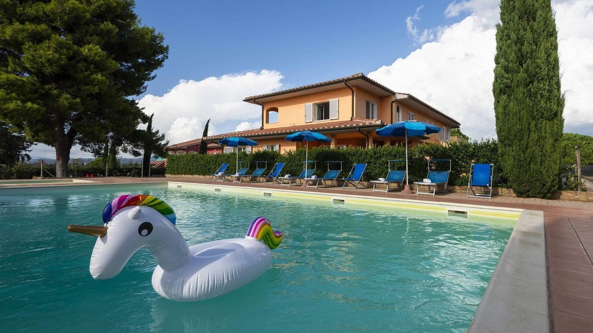 Puntone Apartment | Apartment by the sea with private outside space, Air Conditioning,Wi-Fi.Bpt