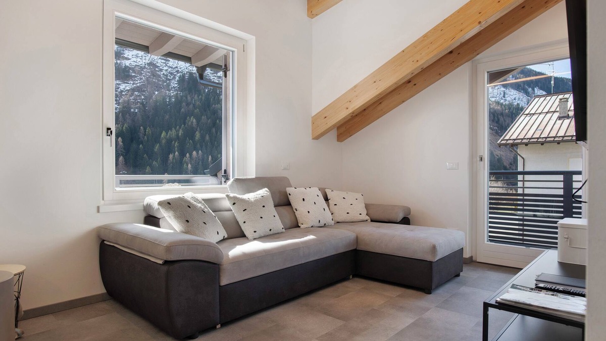 Fraviano Apartment | Apartment 'Cà Dei Nane' with Mountain View, Balcony and Wi-Fi