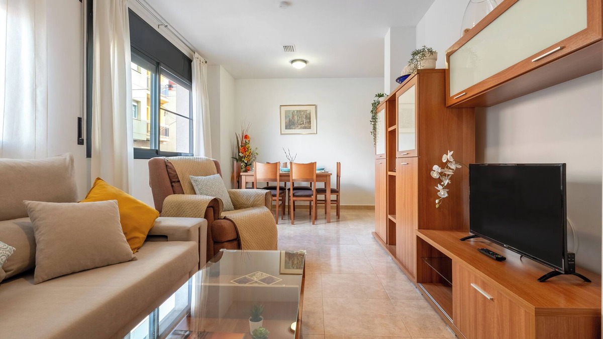 Camarles Apartment | Apartment 'Ca La Mercè' with Private Terrace, Wi-Fi and Air Conditioning