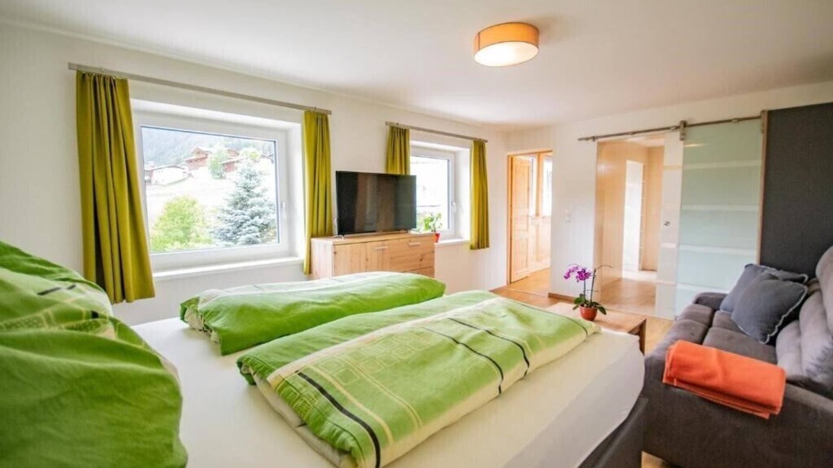 Trins Apartment | Apartment Cafe Max 2 with balcony 55 m2