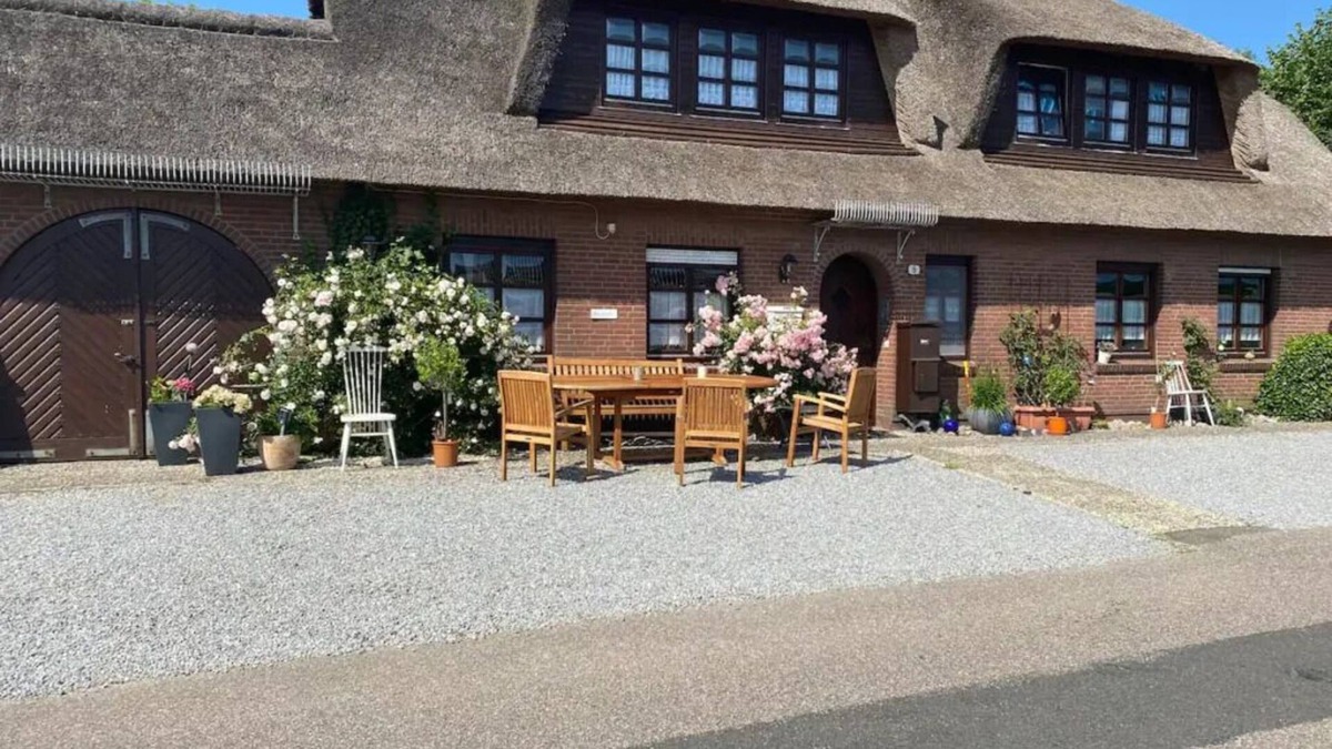 Poppenbull Apartment | Apartment "Captains Lounge" in Poppenbüll for 2 persons