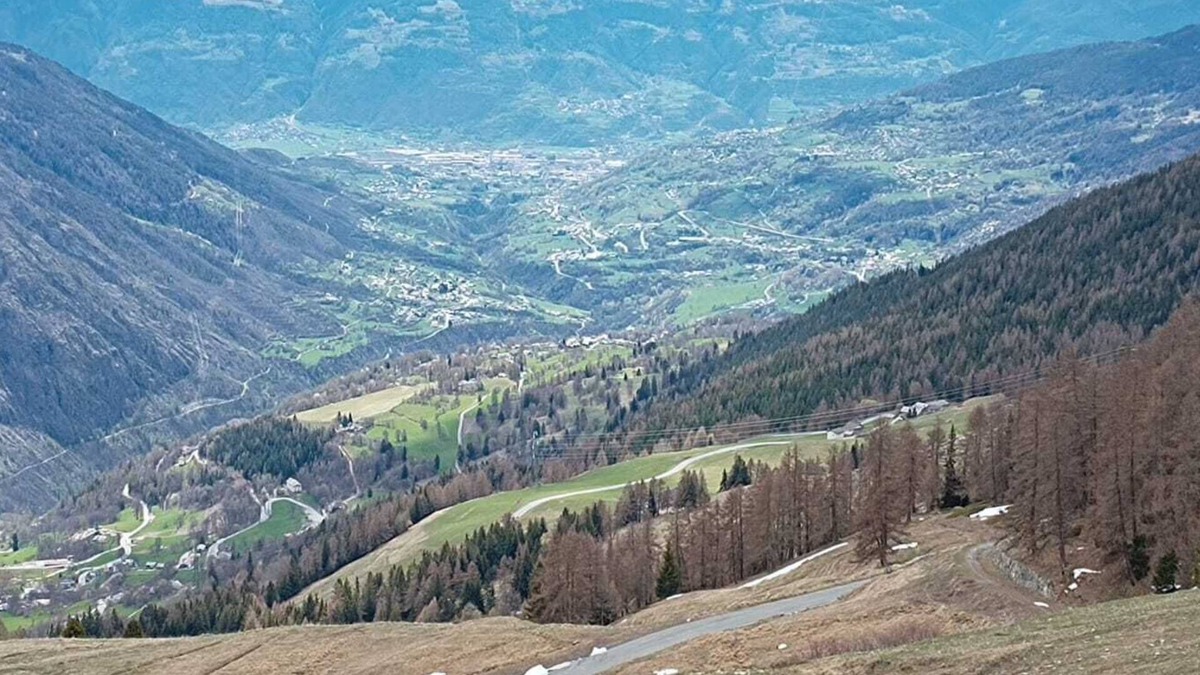 Doues Apartment | Apartment 'Casa dei cervi' with Mountain View, Private Garden and Wi-Fi