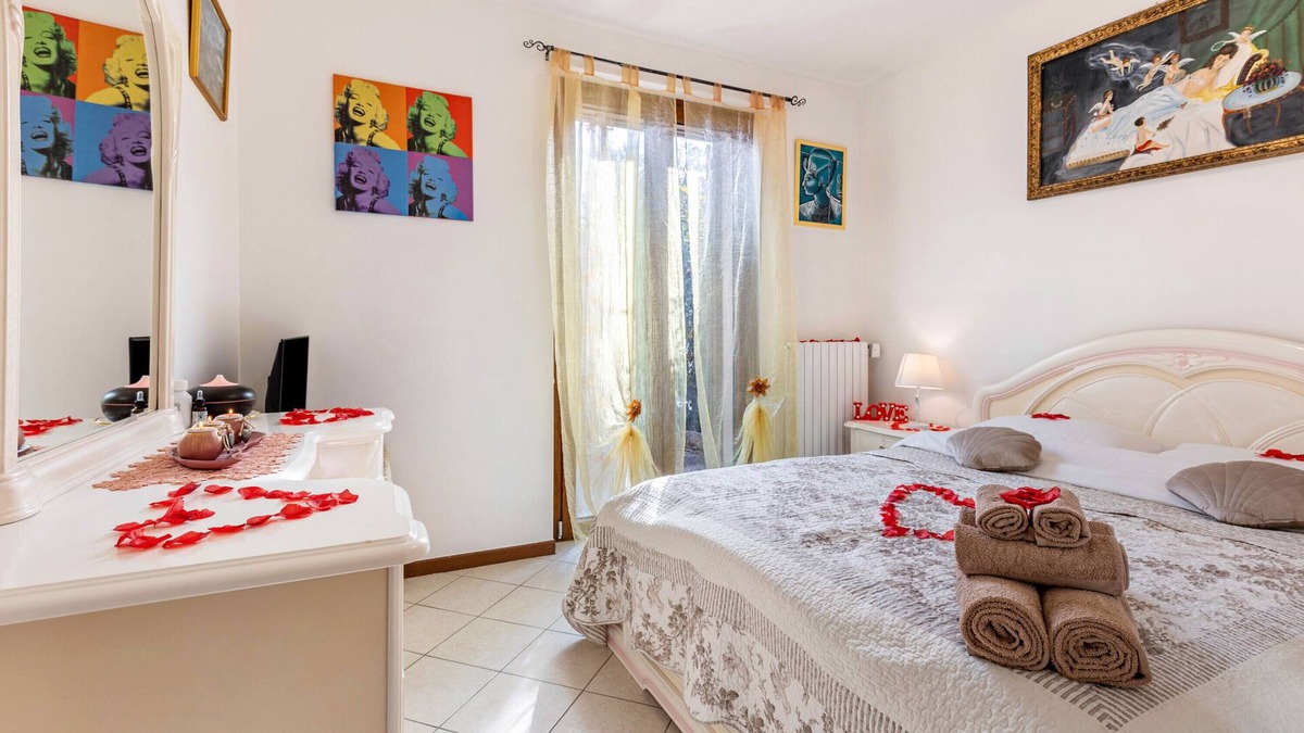 Bussolengo Apartment | Apartment 'Casa Lilly' with Private Garden, Wi-Fi and Air Conditioning