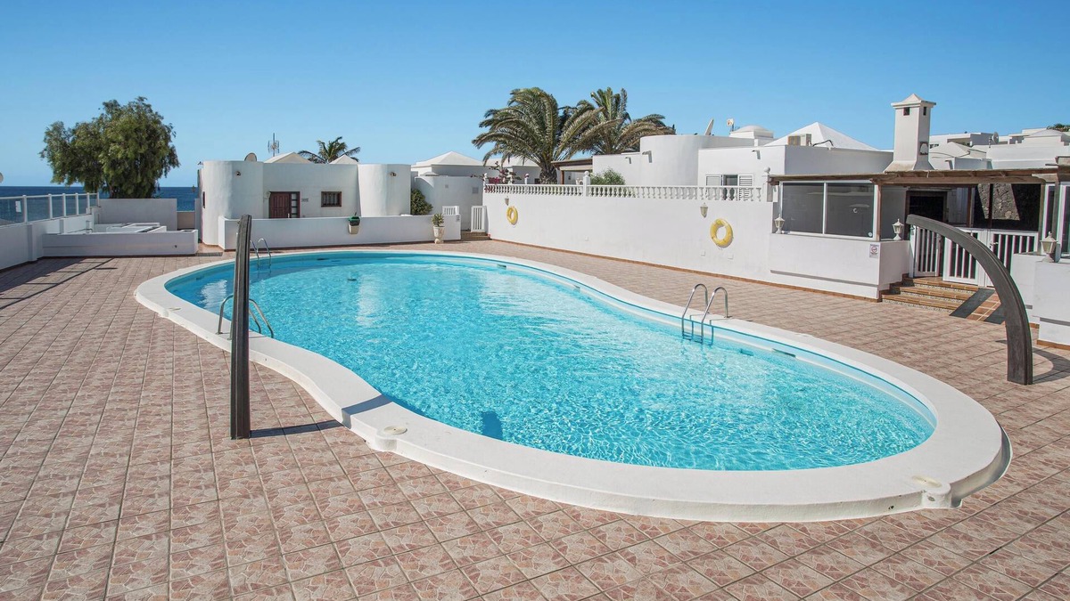 Playa del Cable Apartment | Apartment Casa Maria with Pool, Wi-Fi, Terrace & Garden