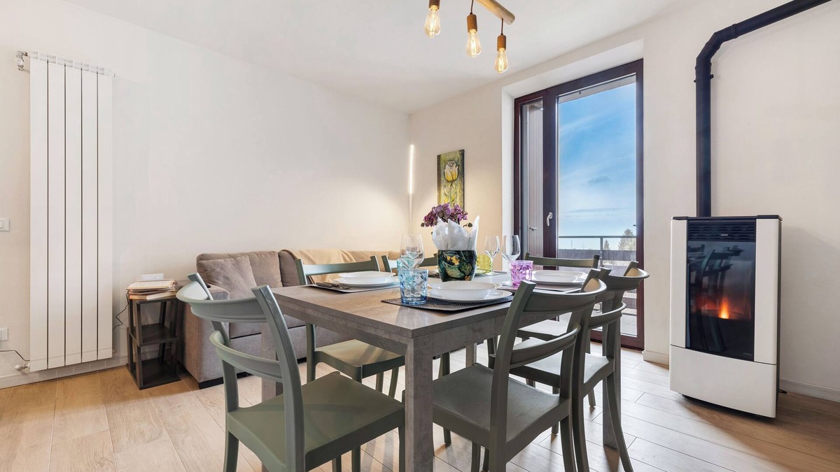 San Zeno di Montagna Apartment | Apartment 'Casa Mia' with Mountain View, Private Garden and Wi-Fi