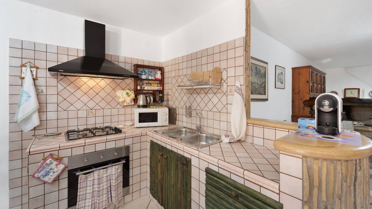 Iglesias Apartment | Apartment 'Casa S'arriali' with Mountain View, Wi-Fi and Air Conditioning